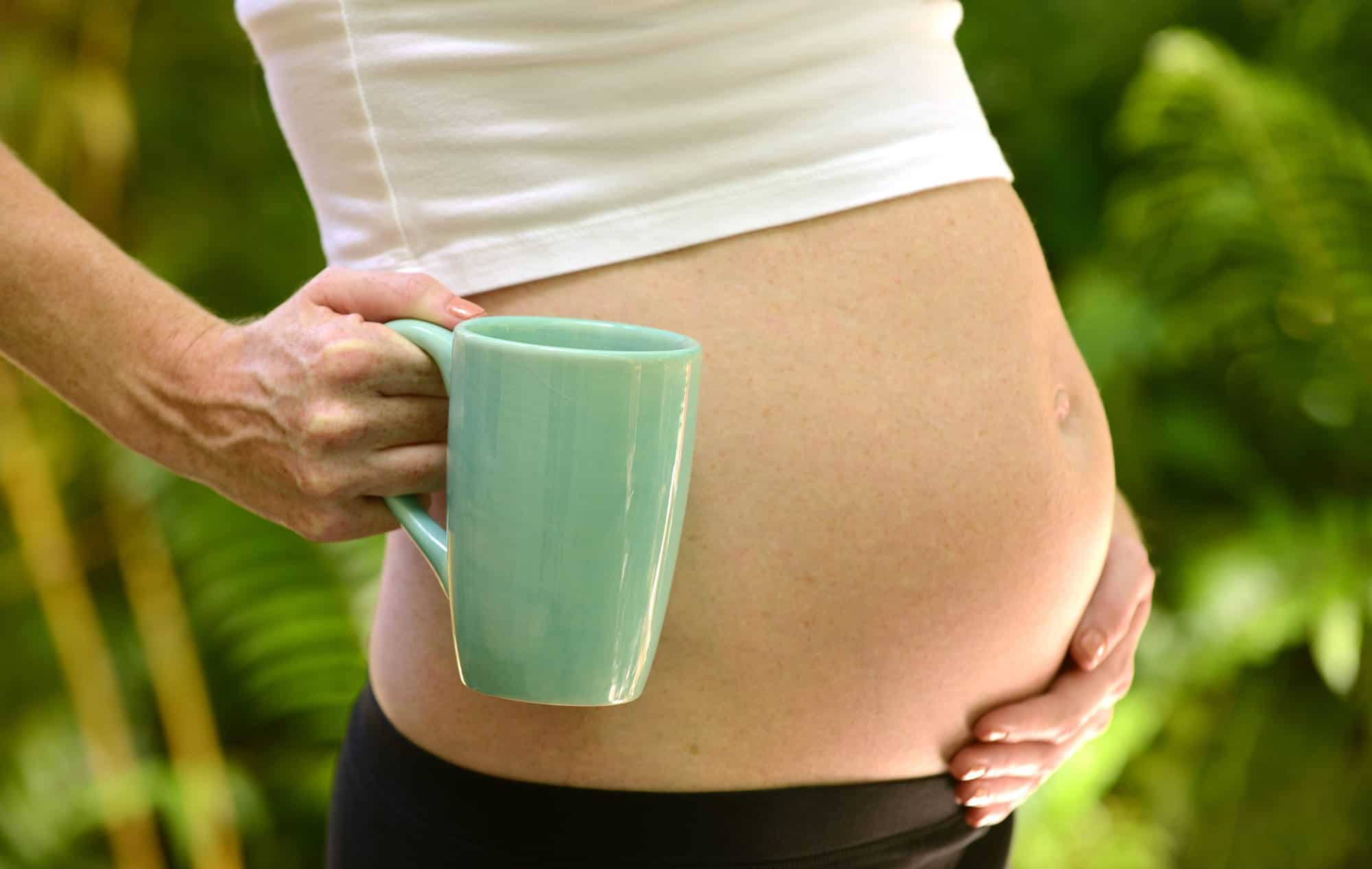 Can I Drink Decaf Coffee While Pregnant 