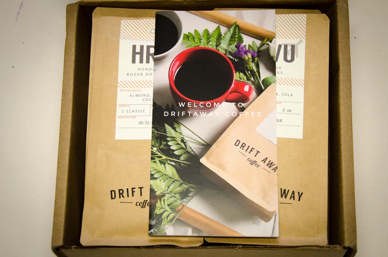 Unboxing Driftaway Coffee